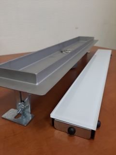 Душевой трап ALMAes Laguna LG110WH 110см белое стекло