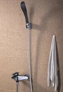 Смеситель для ванны Rose R1302H чёрный матовый